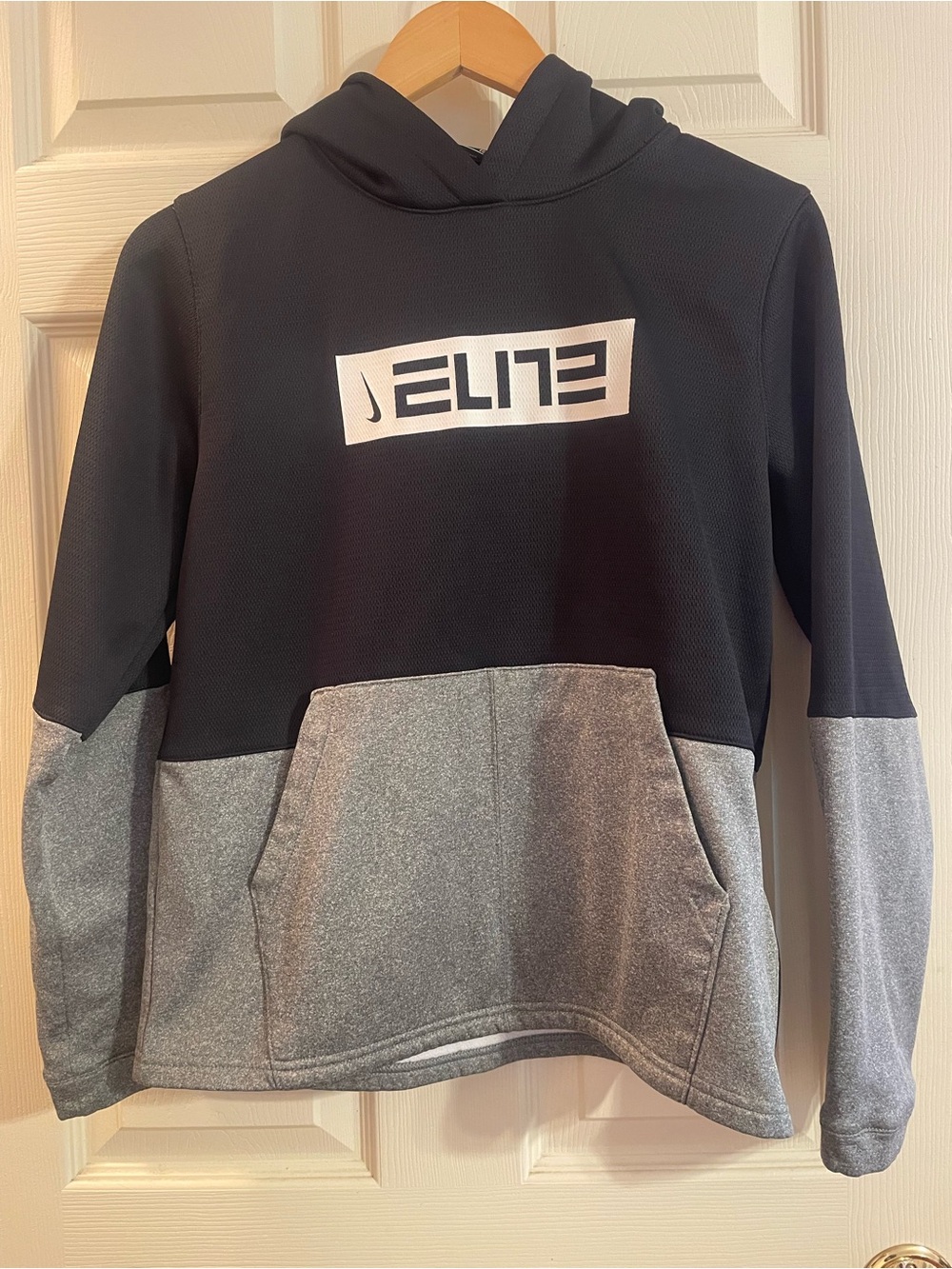 Nike Black Dri-FIT Standard Fit Hooded Pullover